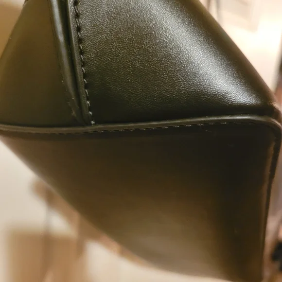 Michael Kors handbag - Picture 4 of 7